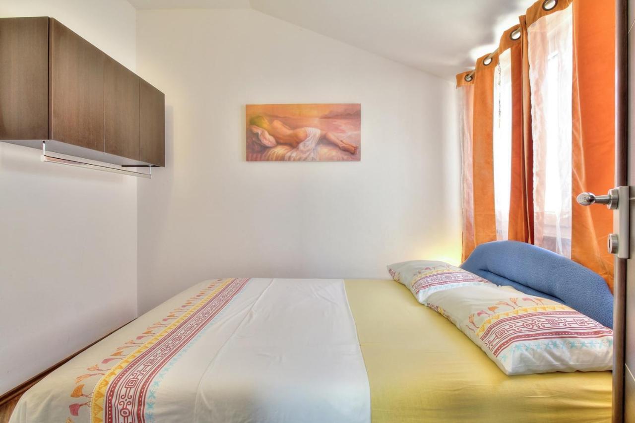 Apartments Suzy Umag Exterior foto