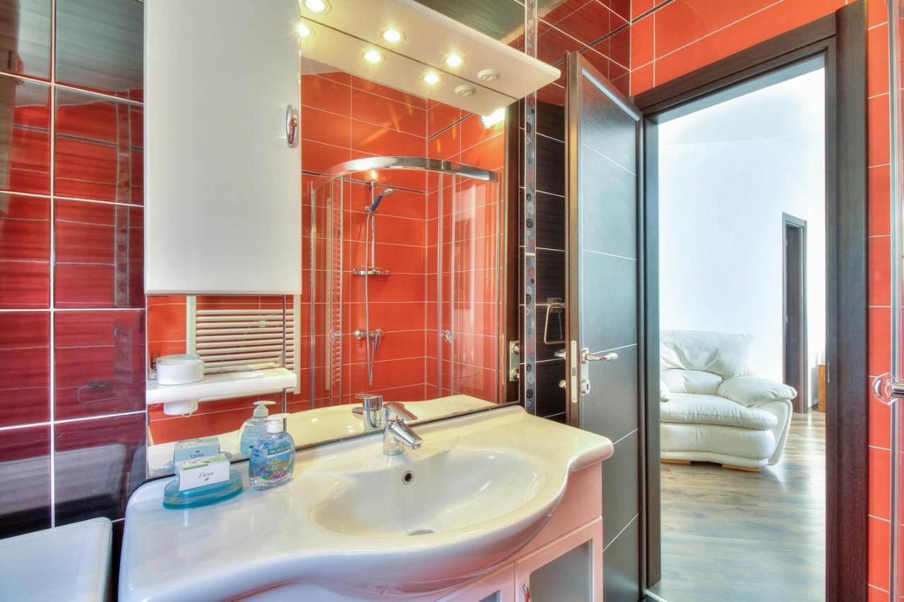 Apartments Suzy Umag Exterior foto